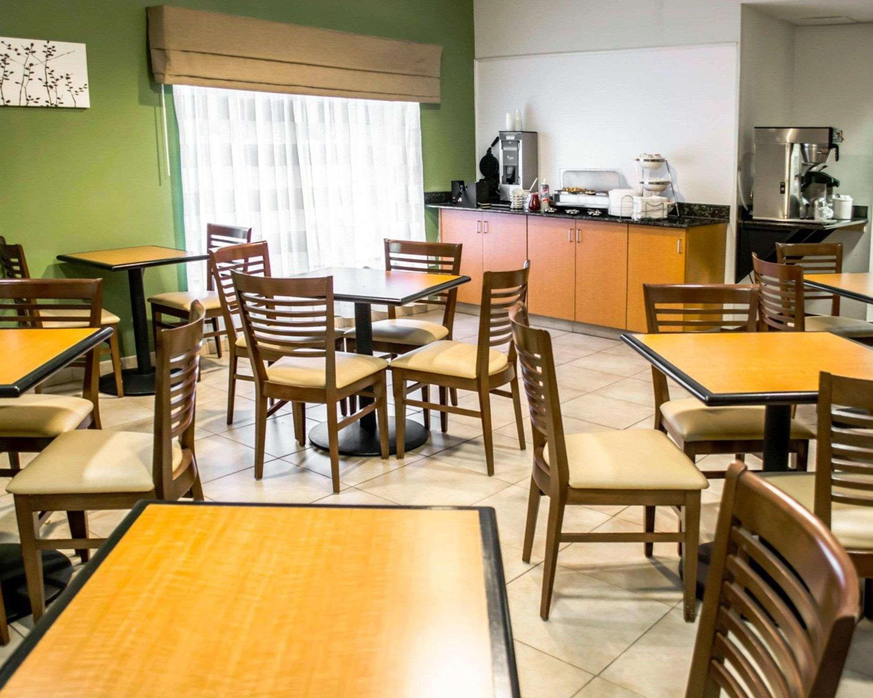 Sleep Inn & Suites Stony Creek - Petersburg South Экстерьер фото